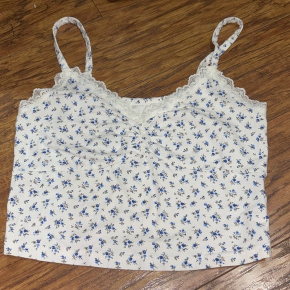 Floral Lace Trim Tank Top - Picture 1 of 5
